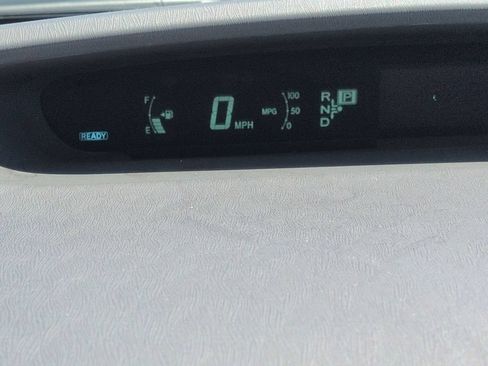 Used 2015 Toyota Prius Three FWD image 12