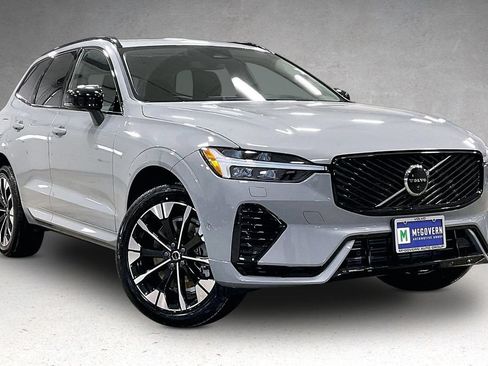 New 2026 Volvo XC60 T8 Plus w/ Protection Package Premier AWD/4WD image 2