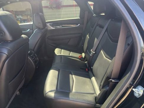 Used 2020 Cadillac XT5 Premium Luxury AWD/4WD image 21