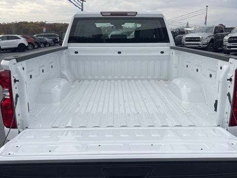 Used 2024 Chevrolet Silverado 2500 W/T w/ WT/CX Safety Package image 5