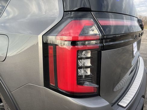 Used 2026 Nissan Armada PRO-4X AWD/4WD image 29