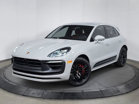 Certified 2025 Porsche Macan GTS AWD/4WD image 1