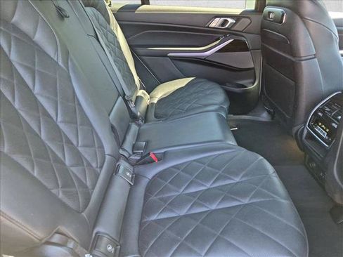 Used 2023 BMW X7 xDrive40i w/ Executive Package AWD/4WD image 20