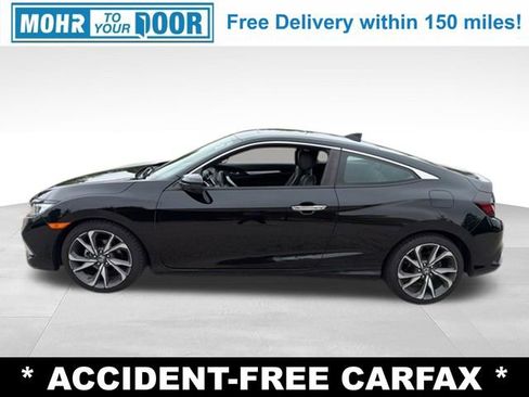 Used 2020 Honda Civic Touring image 2