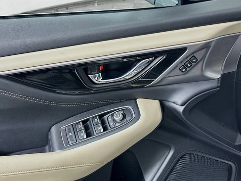 Used 2022 Subaru Outback Limited AWD/4WD image 15