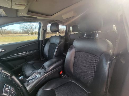 Used 2020 Dodge Journey Crossroad image 12