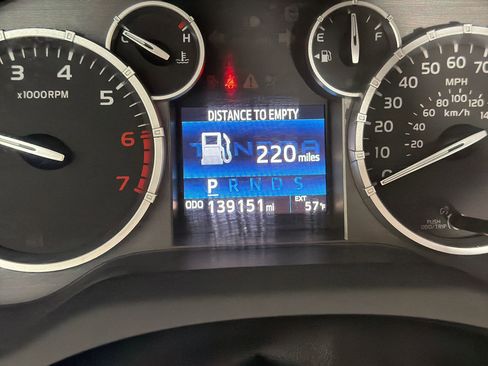 Used 2016 Toyota Tundra SR5 w/ TRD Off Road Package AWD/4WD image 19