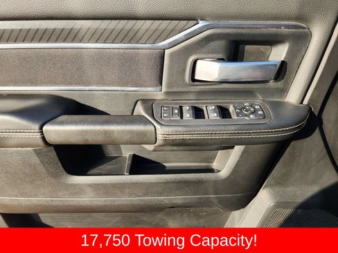 Used 2025 RAM 2500 Big Horn AWD/4WD image 34