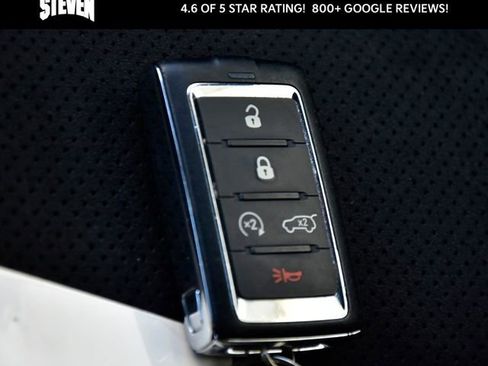 Used 2023 Jeep Grand Cherokee L Laredo image 31