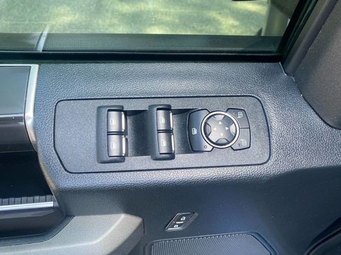 Used 2020 Ford F150 Raptor w/ Equipment Group 801A Mid AWD/4WD image 17