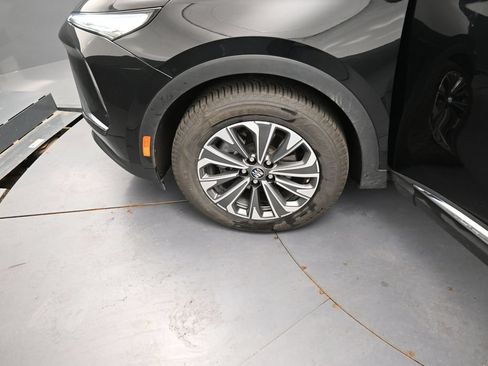 Used 2024 Buick Envision Preferred AWD/4WD image 14