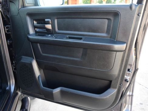 Used 2019 RAM 1500 Tradesman AWD/4WD image 14