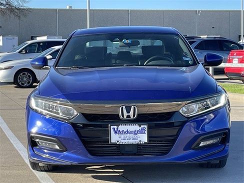 Used 2019 Honda Accord Sport image 7