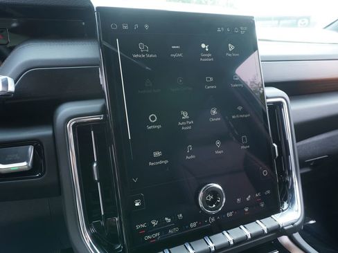 New 2026 GMC Yukon XL Denali image 21