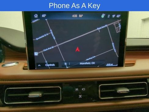 Used 2024 Lincoln Aviator Reserve w/ Equipment Group 201A AWD/4WD image 16