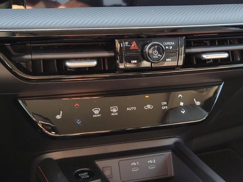 New 2026 Nissan Kicks SR w/ SR Premium Package image 24