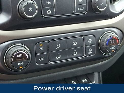 Used 2019 Chevrolet Colorado Z71 w/ Z71 Midnight Edition AWD/4WD image 14