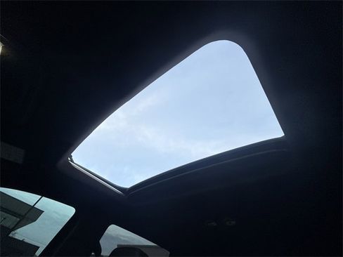 Used 2022 GMC Sierra 1500 Denali w/ Technology Package image 21