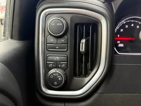 Used 2021 Chevrolet Silverado 2500 LT AWD/4WD image 20