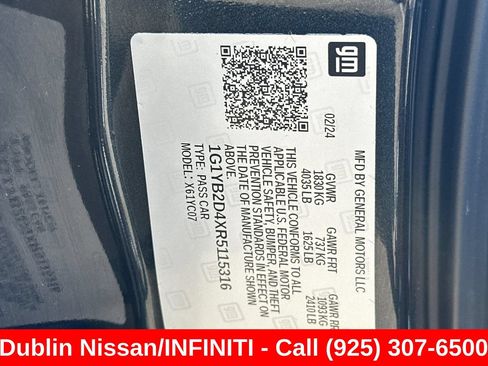 Used 2024 Chevrolet Corvette Stingray Preferred Cpe w/ Battery Protection Package RWD image 54