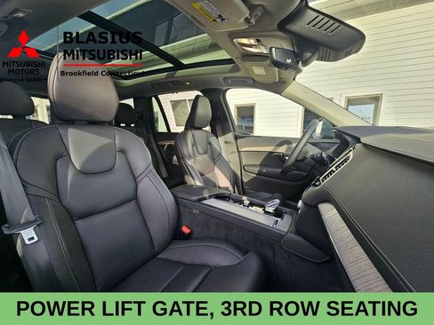 Used 2025 Volvo XC90 B6 Ultra w/ Protection Package Premier image 12