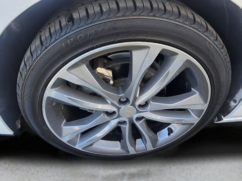 Used 2024 Chevrolet Malibu LT image 8