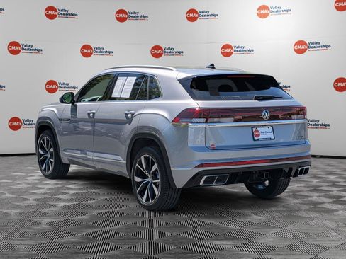 Used 2026 Volkswagen Atlas Cross Sport SEL Premium R-Line AWD/4WD image 7