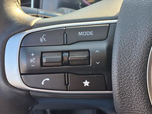 Used 2025 Kia Sportage X-Line image 16