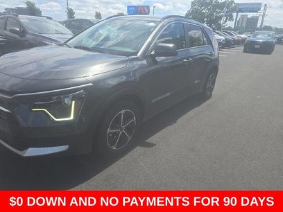 Used 2025 Kia Niro LX