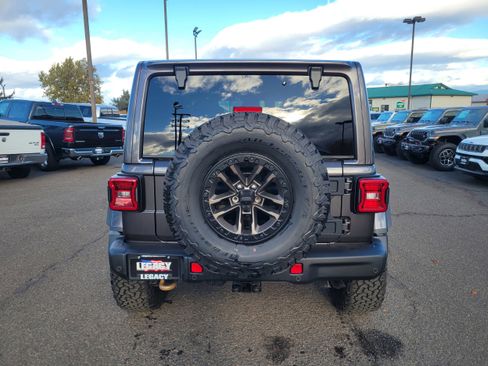 New 2025 Jeep Wrangler Unlimited Rubicon 392 image 4