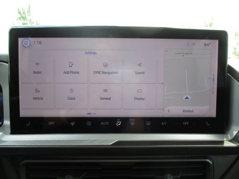 Used 2025 Ford Bronco Sport Outer Banks w/ Outer Banks Tech Package+ AWD/4WD image 24