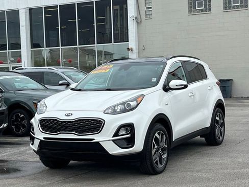 Used 2022 Kia Sportage EX AWD/4WD image 5