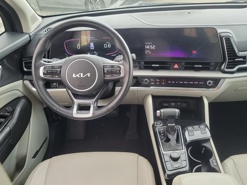 Certified 2024 Kia Sportage EX FWD image 15