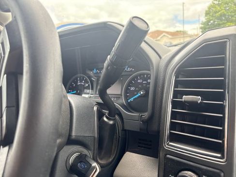 Used 2022 Ford F250 XLT w/ XLT Premium Package AWD/4WD image 25