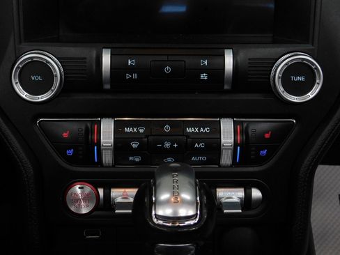 Used 2020 Ford Mustang Premium image 62