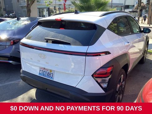 Used 2025 Hyundai Kona SEL FWD image 8