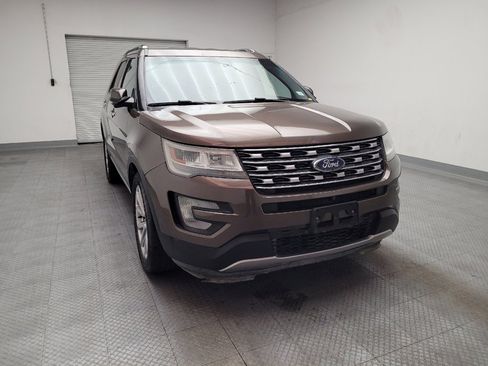 Used 2016 Ford Explorer Limited FWD image 14