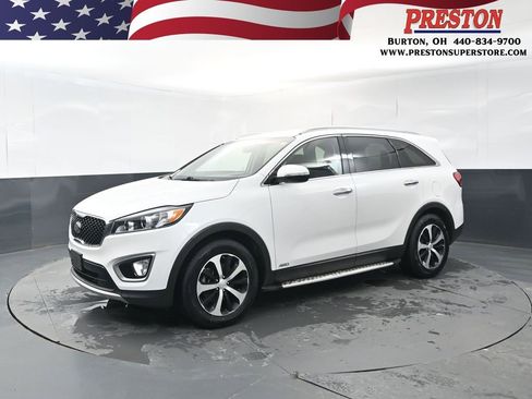 Used 2016 Kia Sorento EX image 1