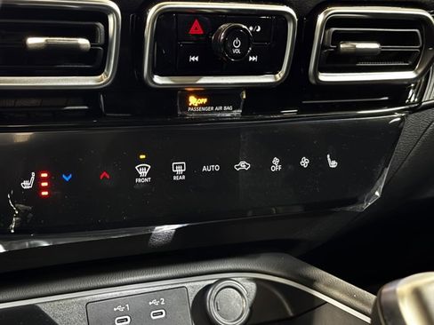 New 2026 Nissan Sentra SV w/ SV Convenience Package image 20