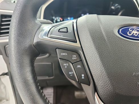 Used 2020 Ford Edge SEL w/ Convenience Package image 24