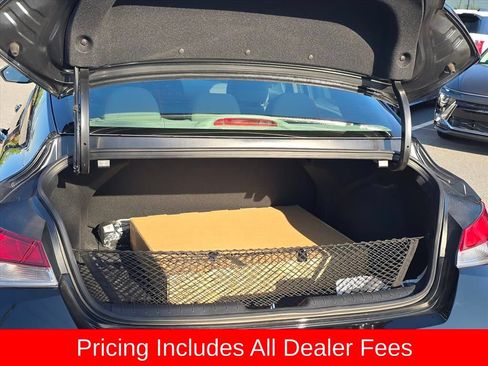Used 2025 Hyundai Elantra Sport FWD image 13