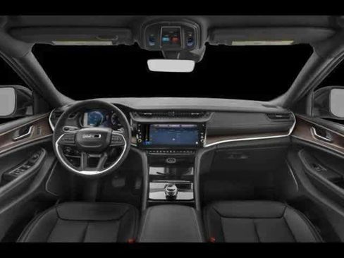 New 2026 Jeep Grand Cherokee Summit AWD/4WD image 6
