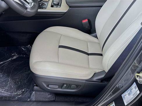 New 2025 MAZDA CX-90 Plug-In Hybrid w/ Preferred image 18