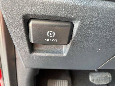 Certified 2022 Ford F150 XLT w/ Equipment Group 302A High image 29