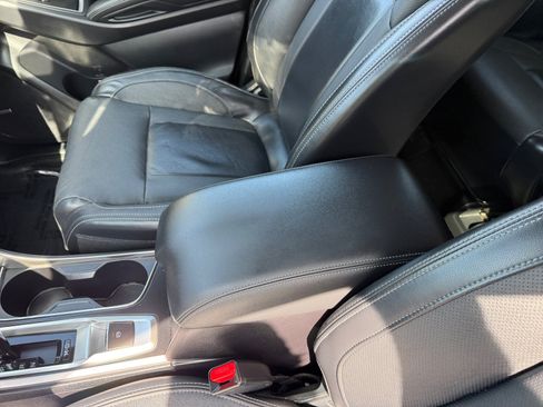 Used 2019 Subaru Ascent Limited AWD/4WD image 14