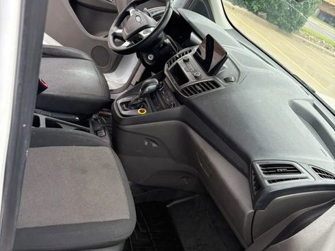 Used 2019 Ford Transit Connect XL FWD image 17