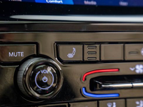 Used 2021 Jeep Grand Cherokee L Limited image 27