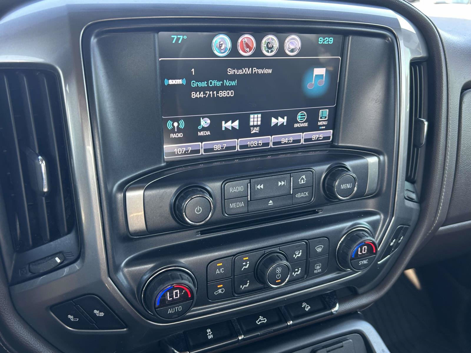 Used 2018 Chevrolet Silverado 1500 LTZ Z71 AWD/4WD image 21