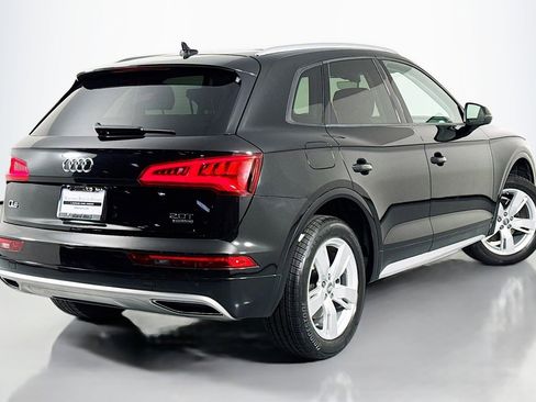 Used 2018 Audi Q5 2.0T Premium image 11