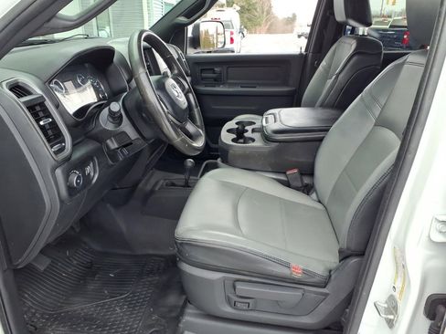 Used 2022 RAM 2500 Tradesman w/ Protection Group image 9